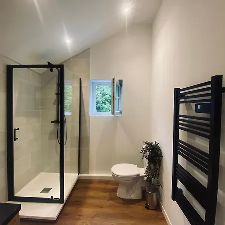 Les Cocons Des Guedons Le Meleze Apartamento Le Ménil